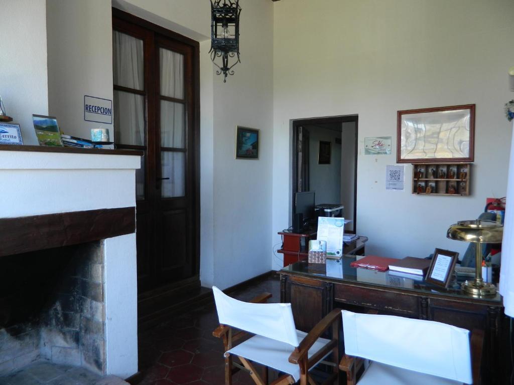 Hostal El Cerrito San Lorenzo Villa San Lorenzo Esterno foto
